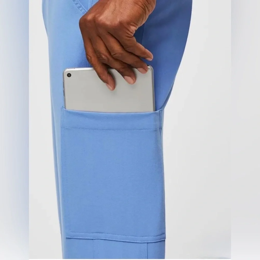 FIGS Men’s Axim Cargo 7 Pocket Pull On Caribbean Blue Scrub Pant Size M-S